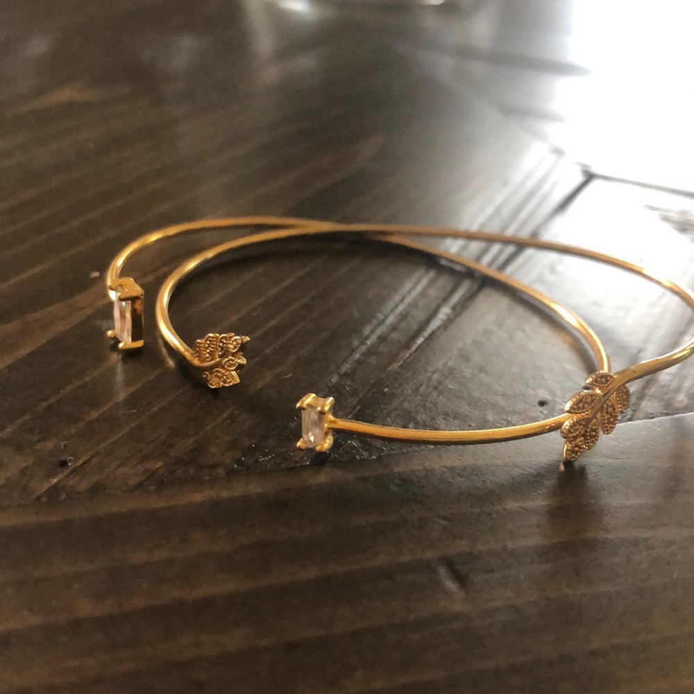 Anthropologie thin bracelets set